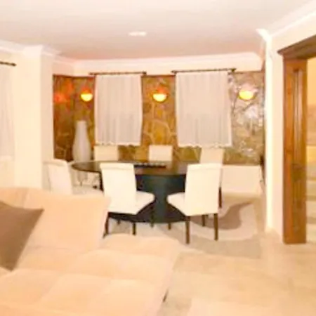 別荘 House With 4 Bedrooms In Kusadasi With Private Pool And Enclosed Garden 2 Km From The Beach
